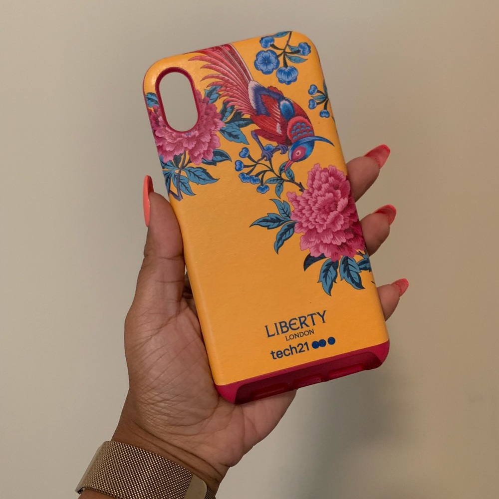 Tech 21 Elysian Paradise iPhone XS Max Case 🌸🌺